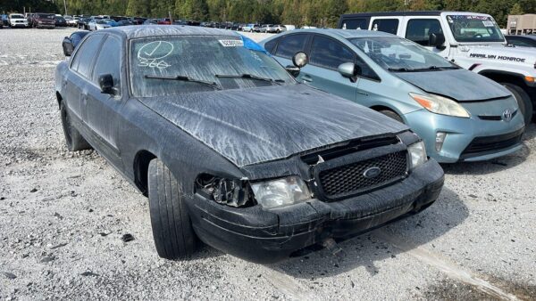 2007 FORD CROWN VIC - Image 3