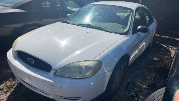 2006 FORD TAURUS