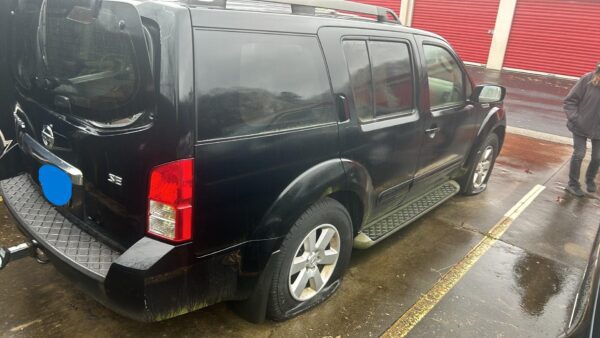 2008 Nissan Pathfinder - Image 5