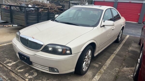 2003 Lincoln LS - Image 4