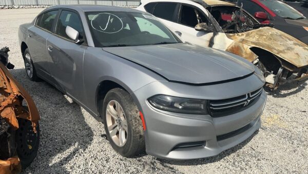 2016 DODGE CHARGER - Image 3