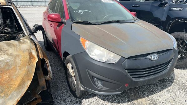 2011 HYUNDAI TUCSON