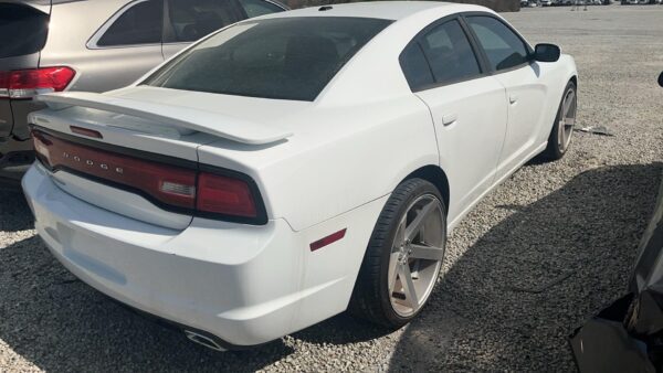 2012 DODGE CHARGER - Image 3