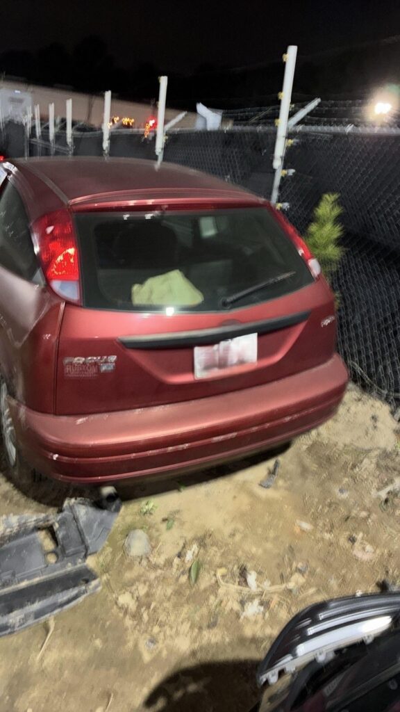 2005 Ford Focus photo 4