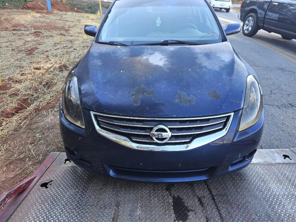 2011 Nissan Altima photo 1