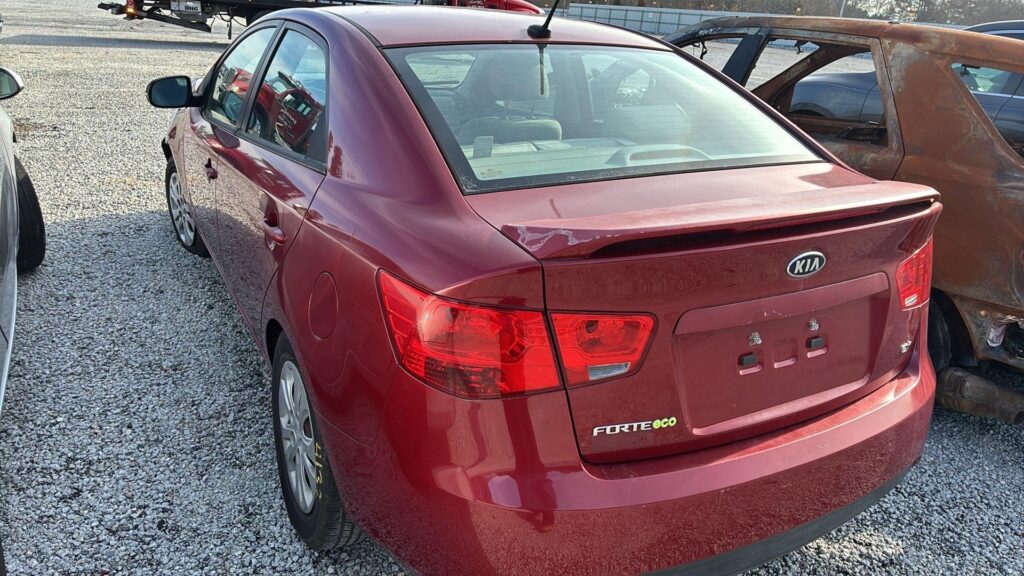 2012 Kia Forte photo 2