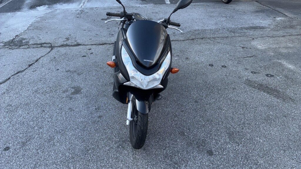 2013 Honda PCX 150 photo 4