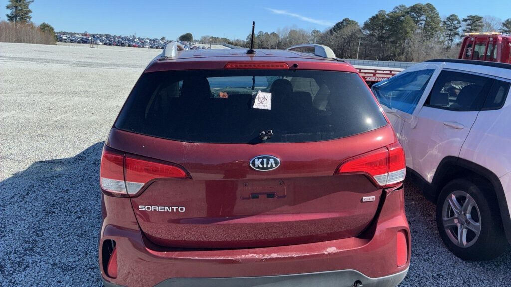 2014 KIA Sorento photo 4