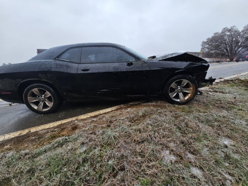 2016 Dodge Challenger photo 1
