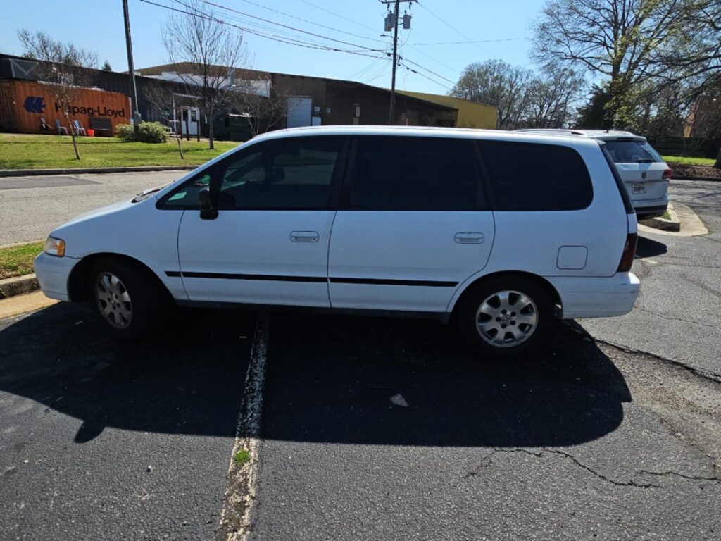 1995 Honda Odyssey photo 4