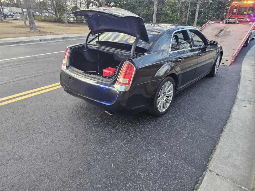 2012 Chrysler 300 photo 3