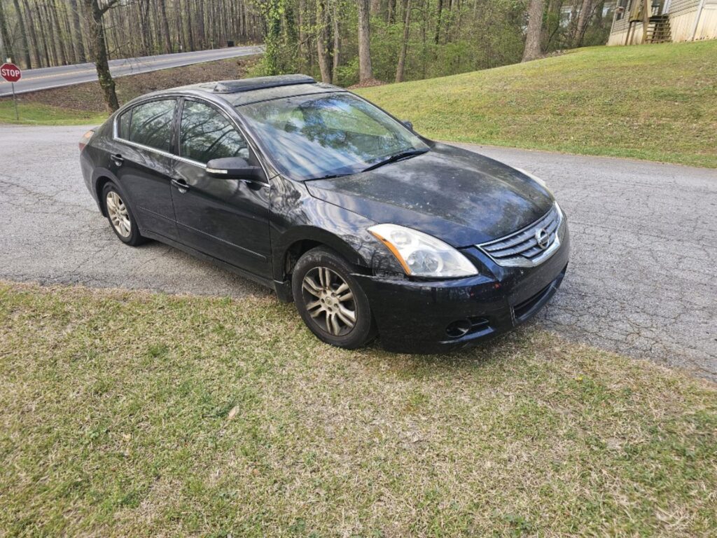 2012 Nissan Altima photo 4