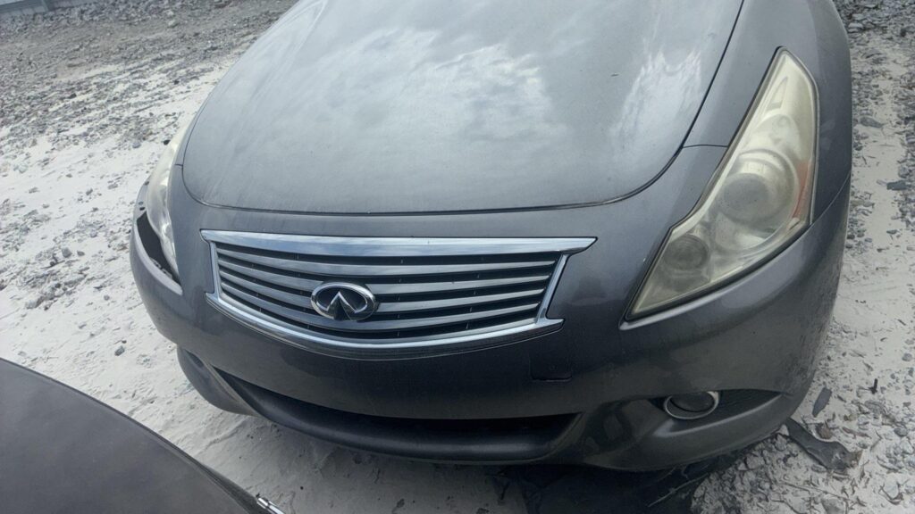 2015 Infiniti Q40