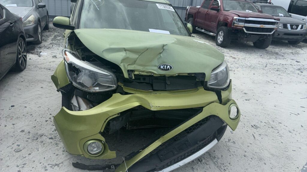 2017 Kia Soul photo 2