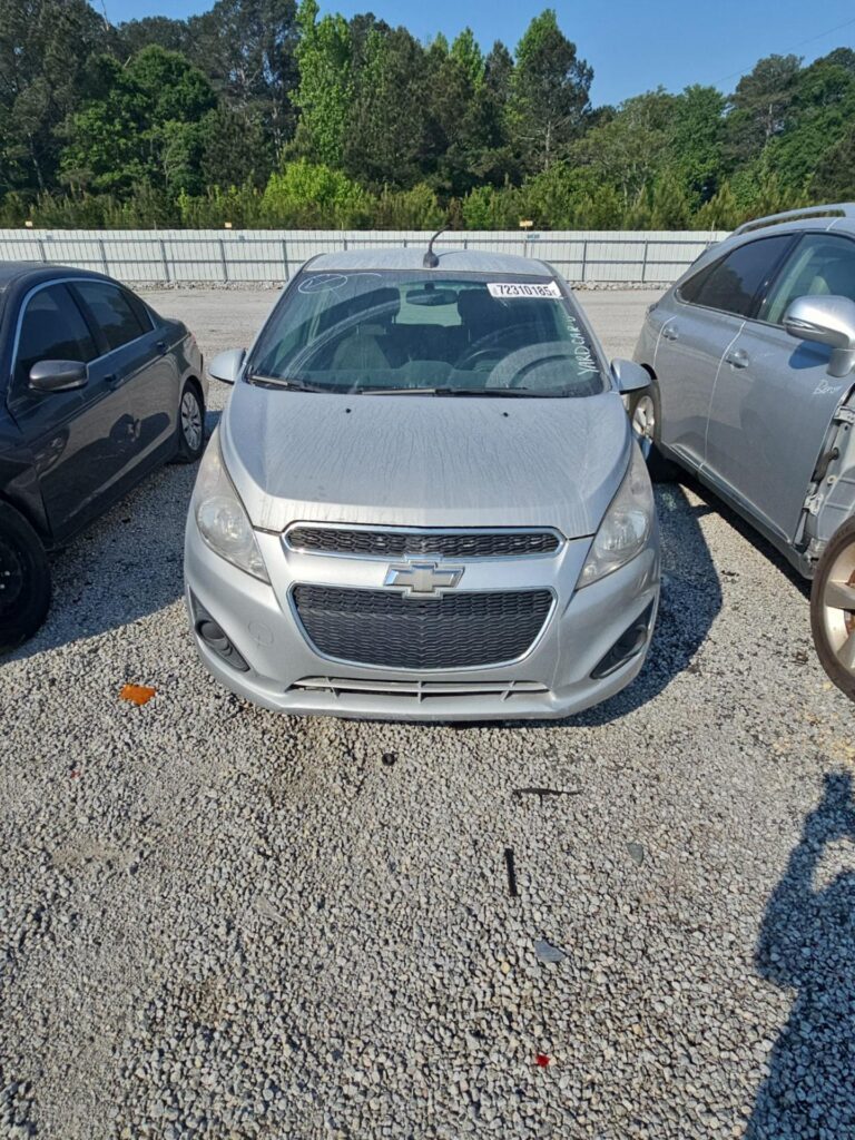 2014 Chevrolet Spark photo 2