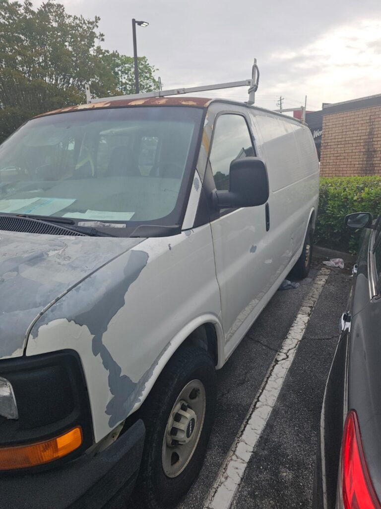 2007 Gmc Savana photo 2